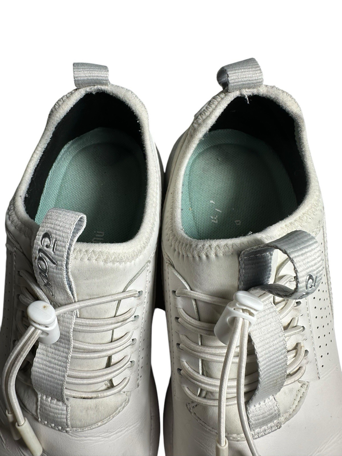 Clove Brilliant White Classic Comfort Nursing Sneakers Size 7 Shoes Women #S40-6