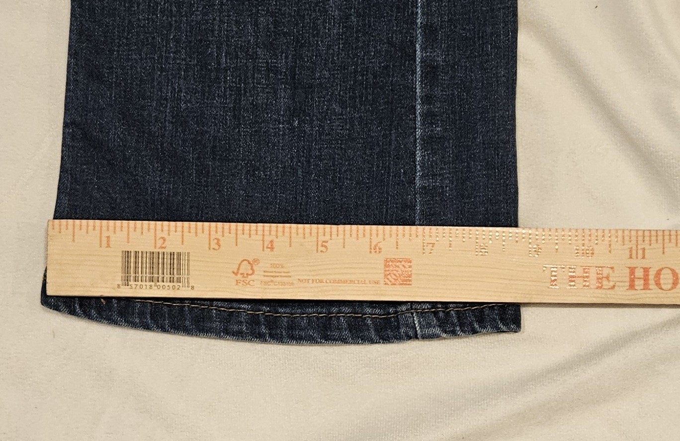 Levi’s 527 Jeans Mens 34×30 Slim Bootcut Medium Wash Blue Denim 05527-0452