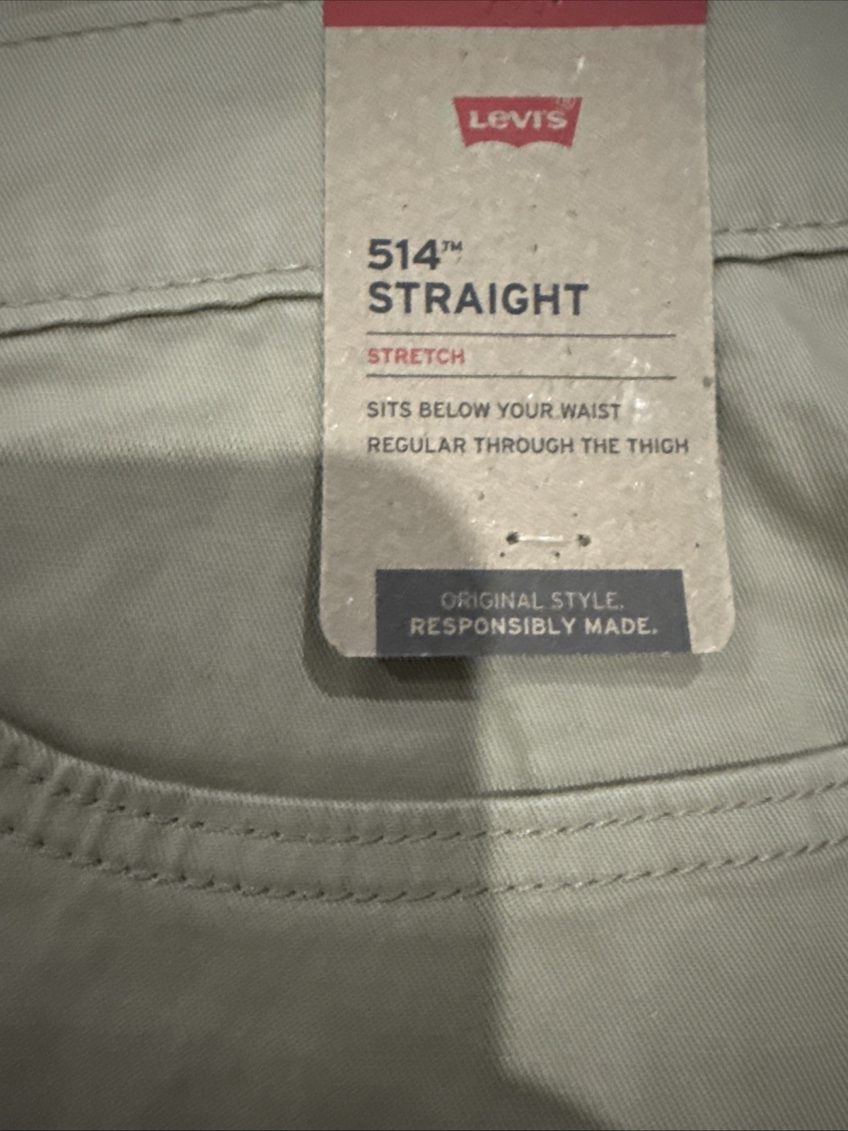 Levi’s Men’s 514 Straight Stretch Jean Tan Size 40×30 Sits Below Original Tan