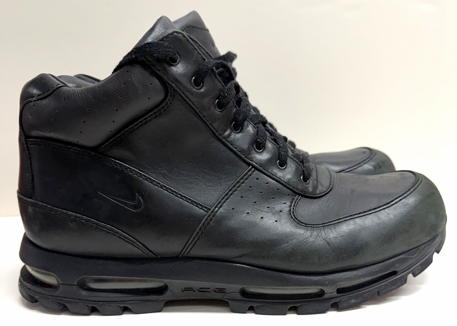 Nike ACG Waterproof Leather Boots Black Men’s US 15 EU 49.5 Hiking Trail Shoes