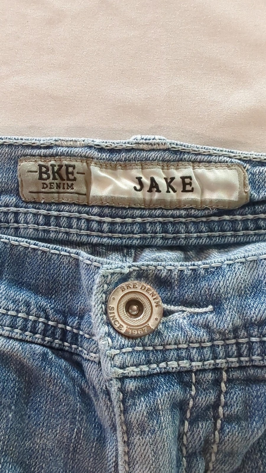 BKE Jake Jeans Mens 31×31 Blue Light Wash Relaxed Straight Denim Embroidered