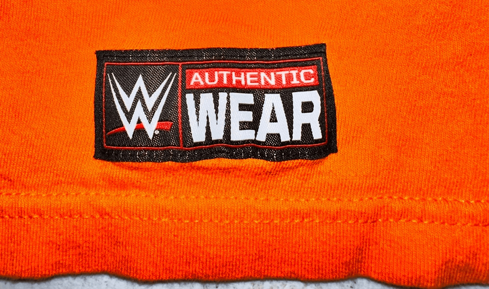 WWE Becky Lynch Relent-Lass Authentic Wear Pro Wrestling Shirt – Size: XL