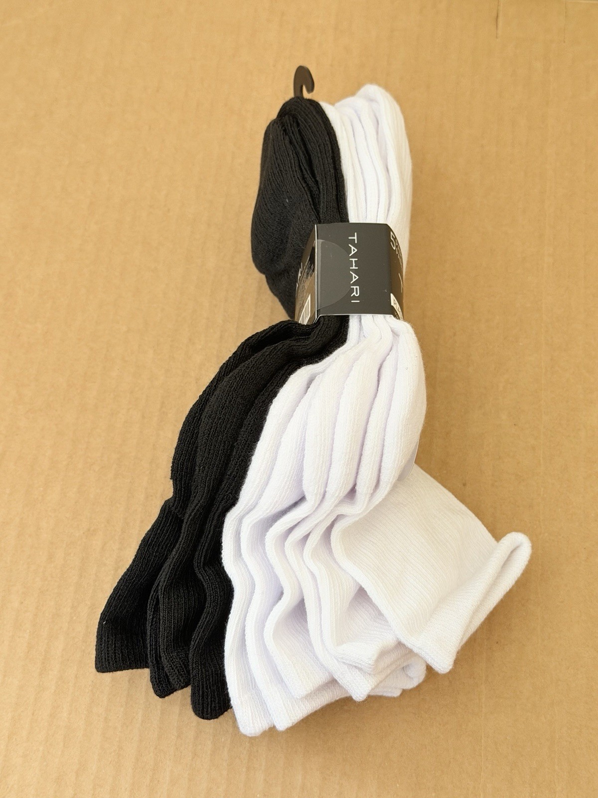 Tahari Cushioned Sole Anklet Socks 5 Pairs Women’s Size 5-10 White/Black