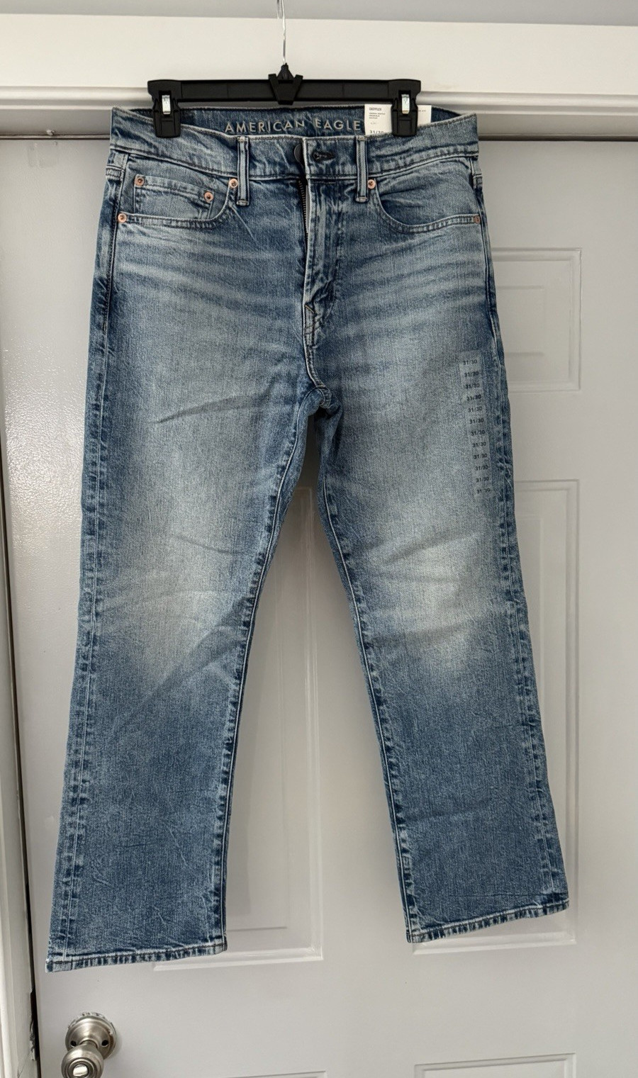 American Eagle Men’s Bootcut Jeans Blue Light Wash Solid Denim New w/ Tags