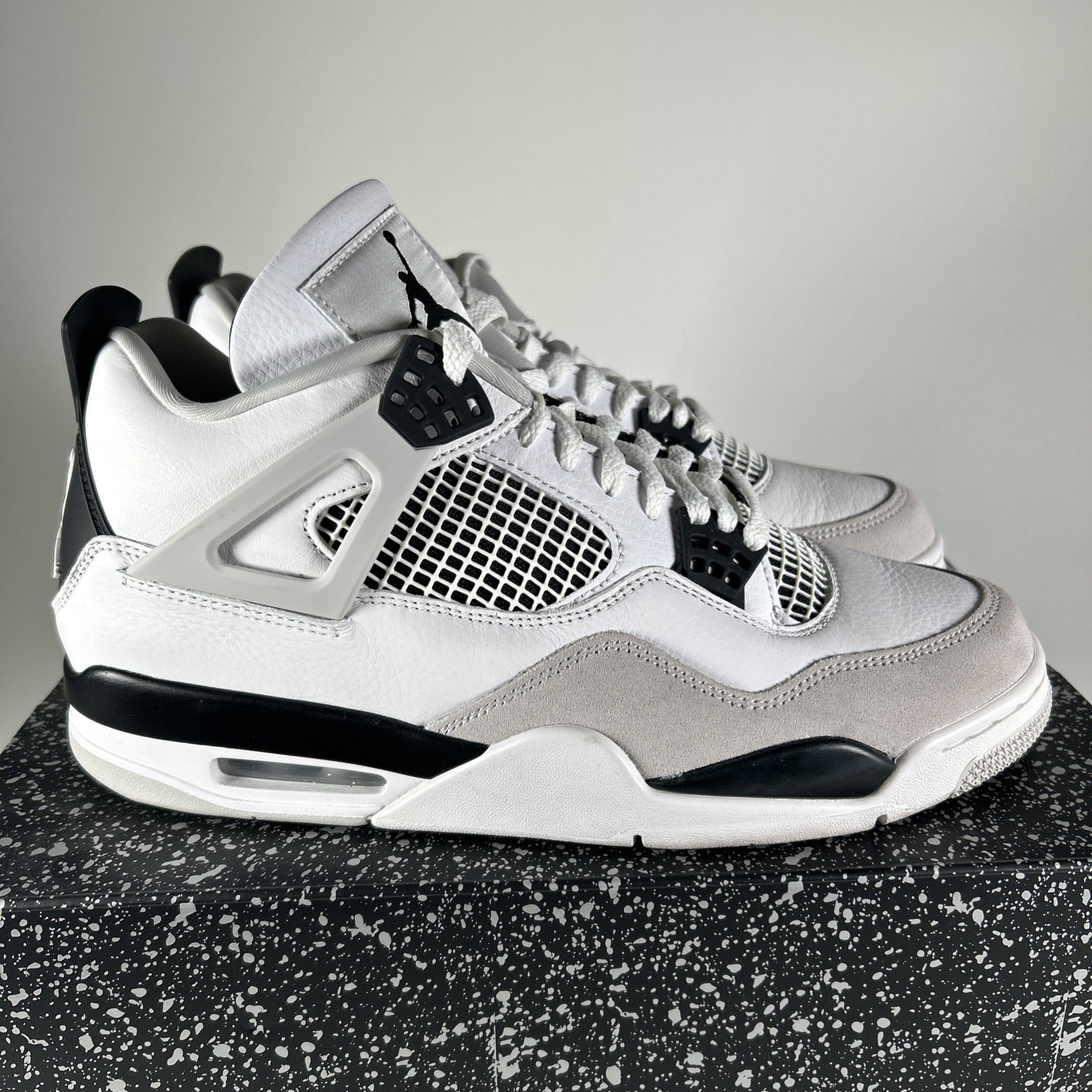 Size 10.5 – Jordan 4 Retro Mid Military Black