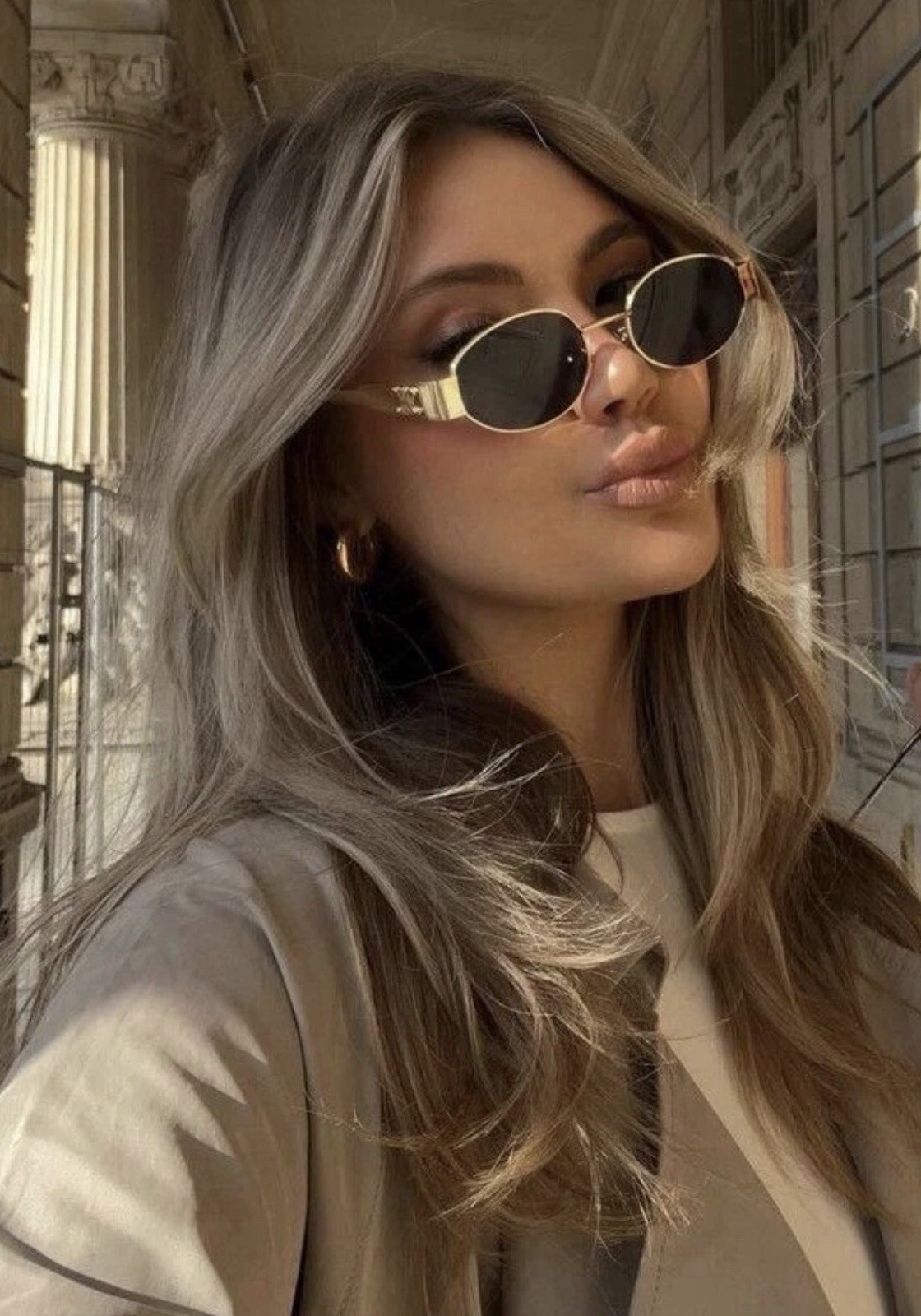 Celine CL40235U 30N Triomphe Metal Oval Sunglasses Gold Green Lens AUTHENTIC