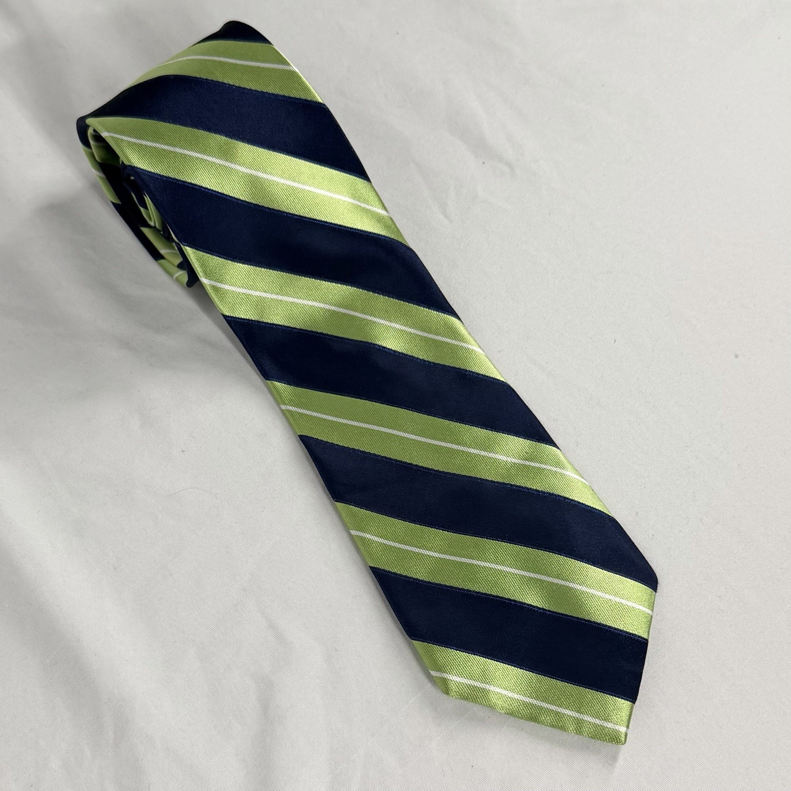 Robert Talbot Best in Class Striped Necktie 100% Silk 58 x 3.5 inches A48