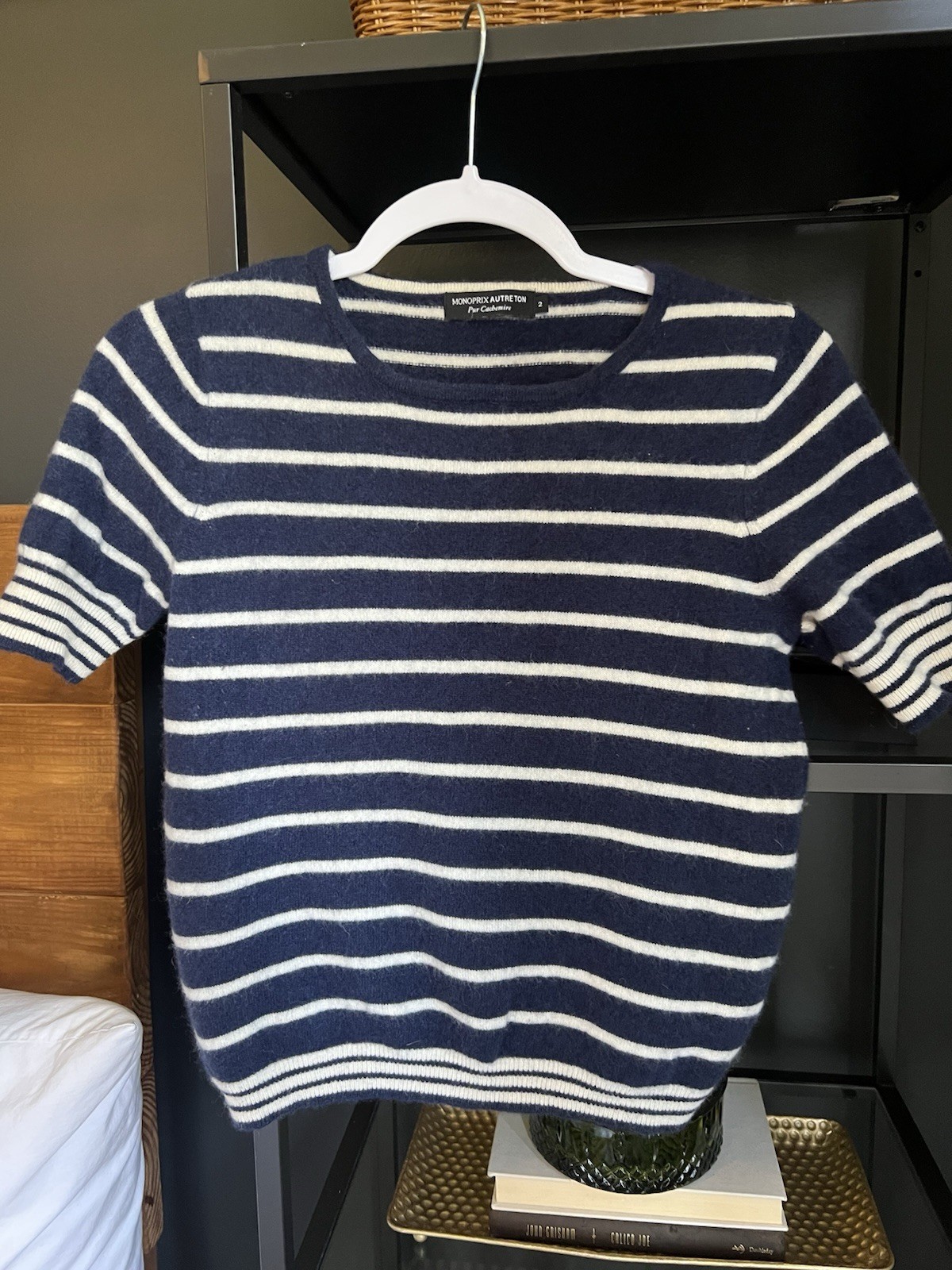 100% Cashmere Monoprix Autre Ton Sweater. Women’s. Navy/White Short Sleeve