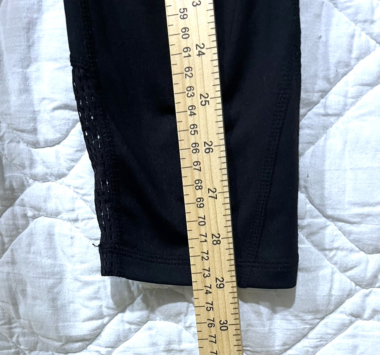 Z by Zella – Black Mesh Vent Leggings – Activewear Athleisure – Women’s Small