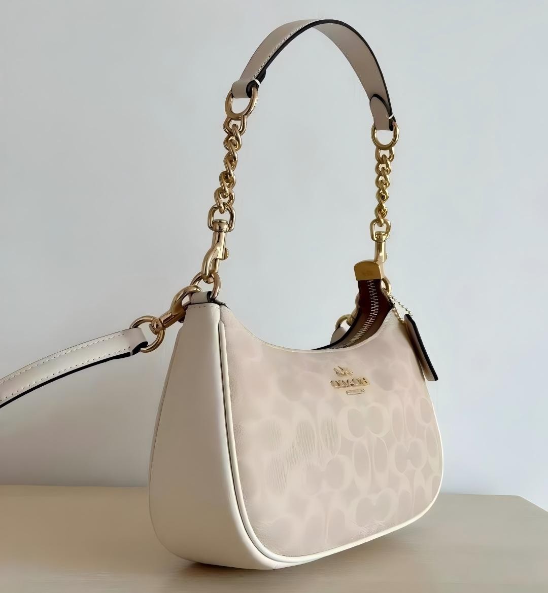 Coach Teri Shoulder Bag In Signature Canvas Gold /Chalk/Brown CV933 NEW