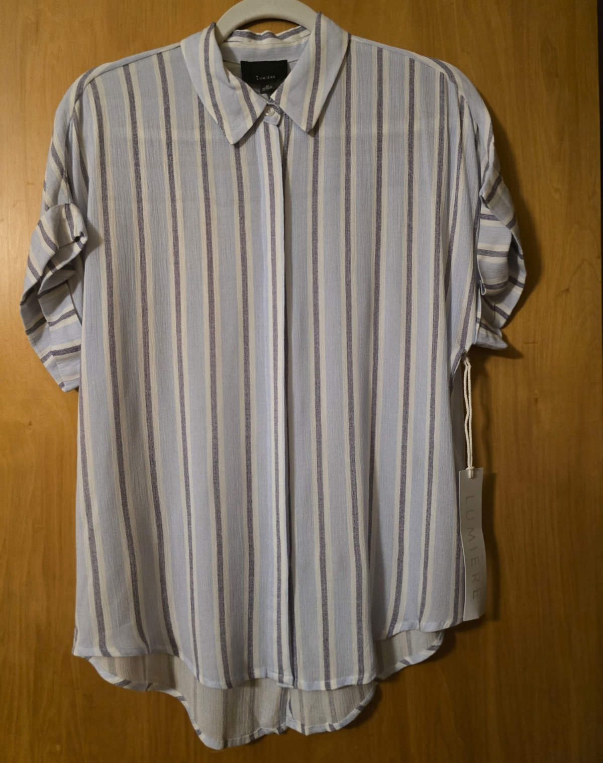 Lumière Blue/White Rayon Striped Collared Short Sleeve Button-Up Blouse M