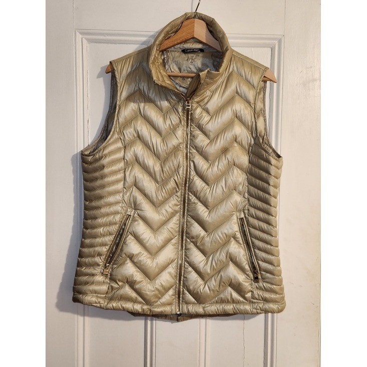 Calvin Klein Womens Champagne Gold Metallic Chevron Quilted Down Vest XL
