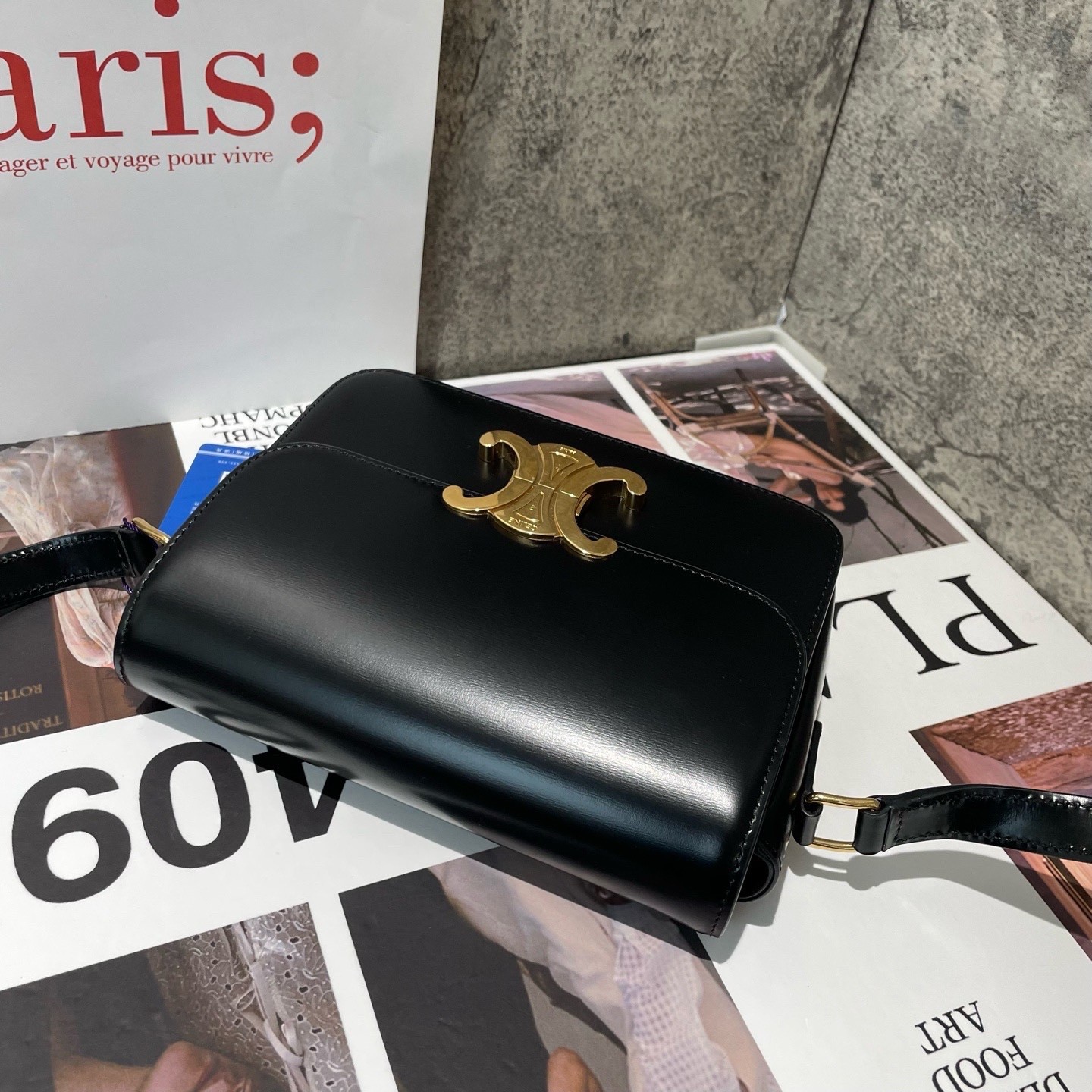 Celine Pre-Owned Authentic Saddle Bag 18*15cm Leather Free Tracked Shipping