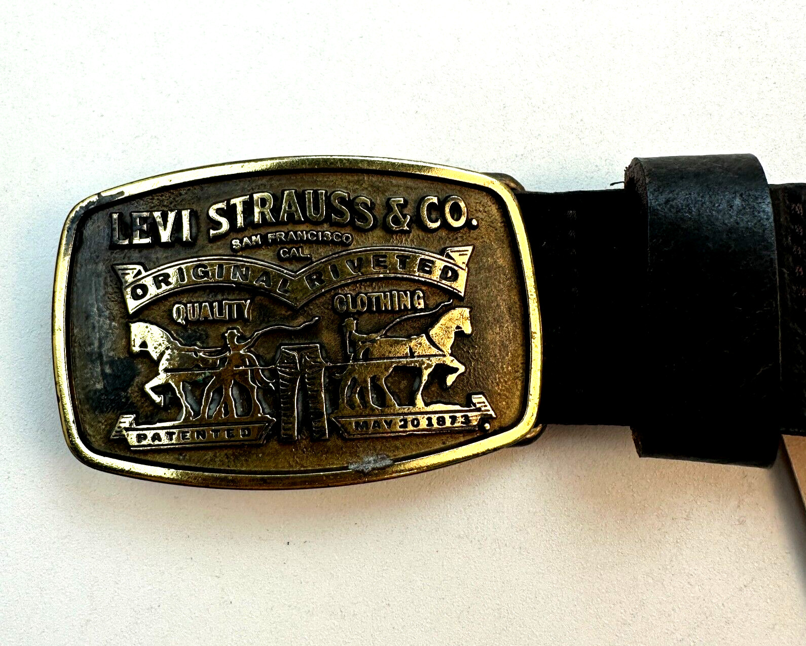 Levi’s Made in Italy Belt Men’s Sizes W32- 36 100% Leather Dark Brown New