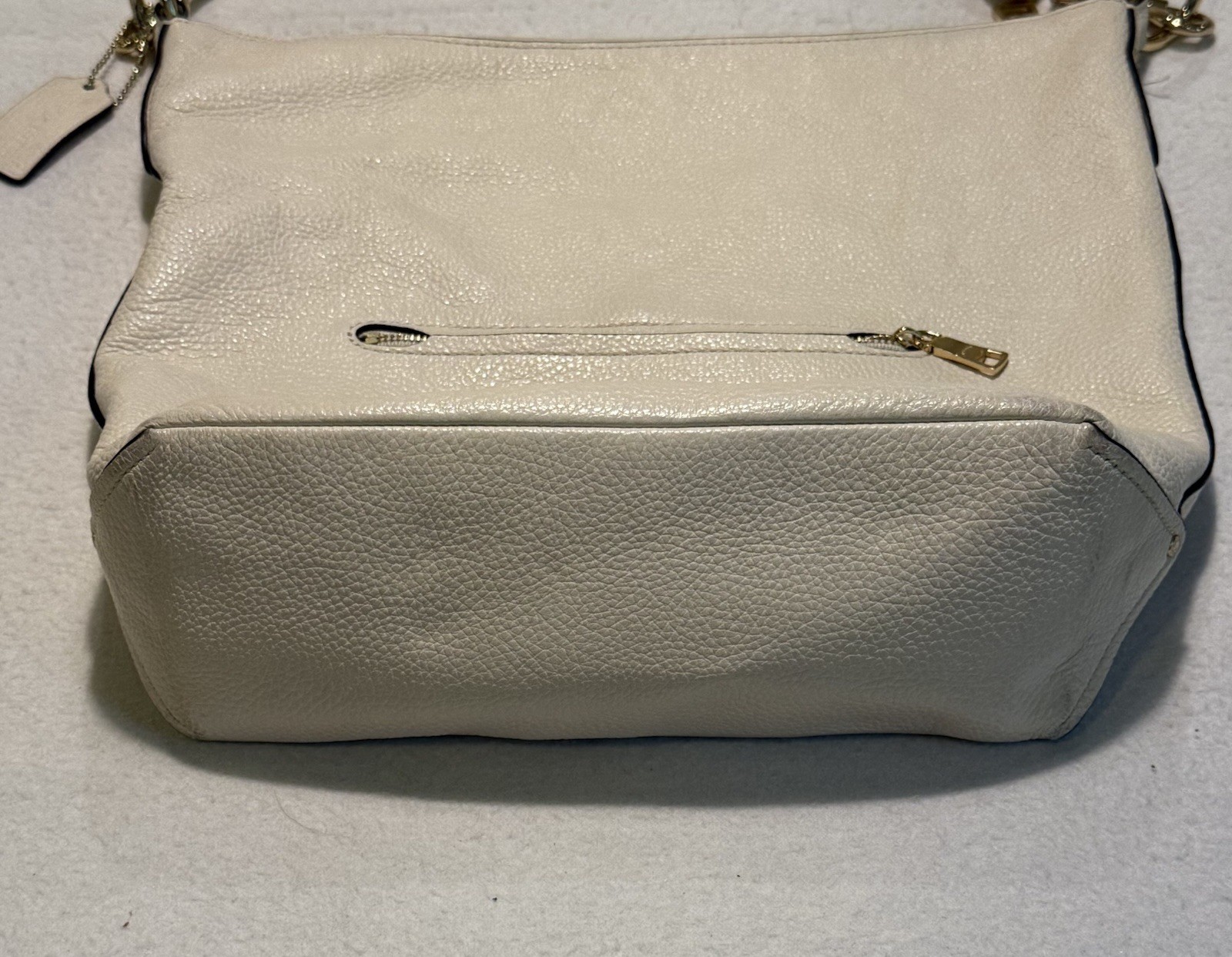 Coach Edie 31 F31507 Pebbled Leather Shoulder Bag Chalk Gold Hardware +New Strap