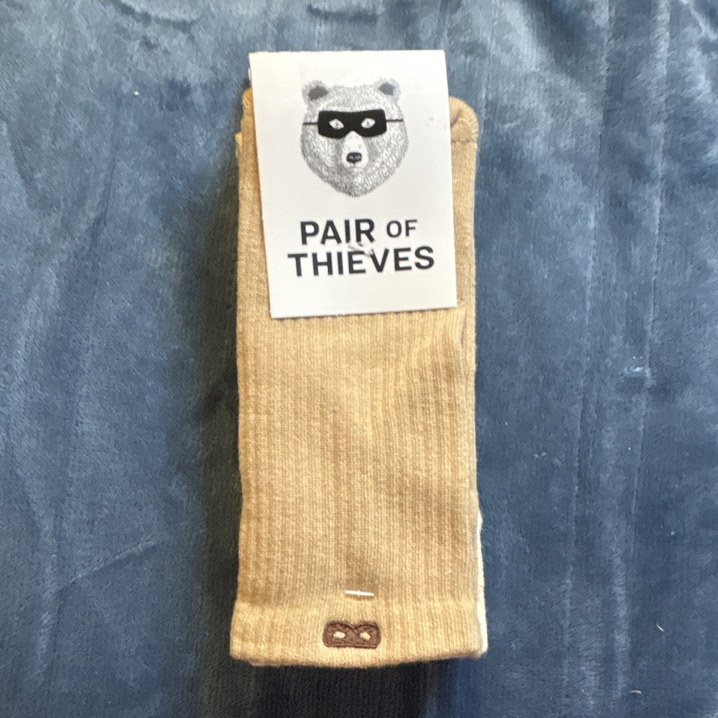Pair of Thieves Cushioned Crew Socks Beige Solid 3-Pair Pack Men’s 6-12