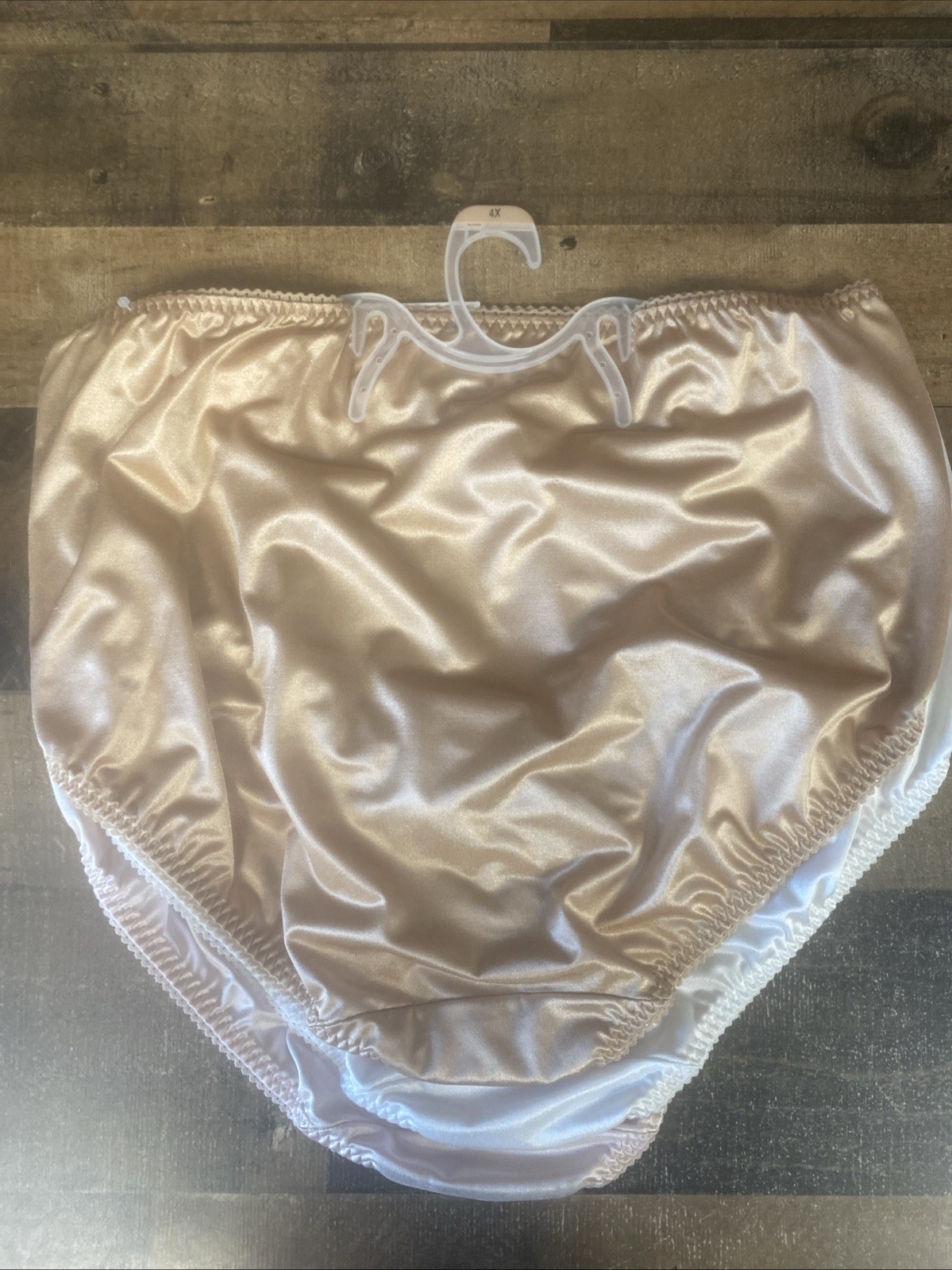 Vanity Fair Radiant Collection Light Control Undershapers 3 Pk Briefs 4XL/11 New