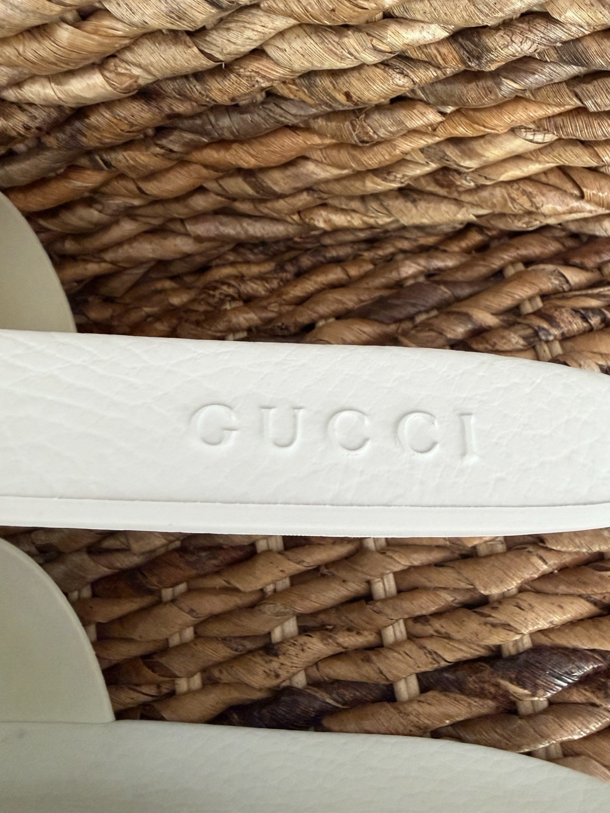 Gucci Web Stripe Slide Sandals White Rubber US W8.5/M7 – Box/Dusty Included