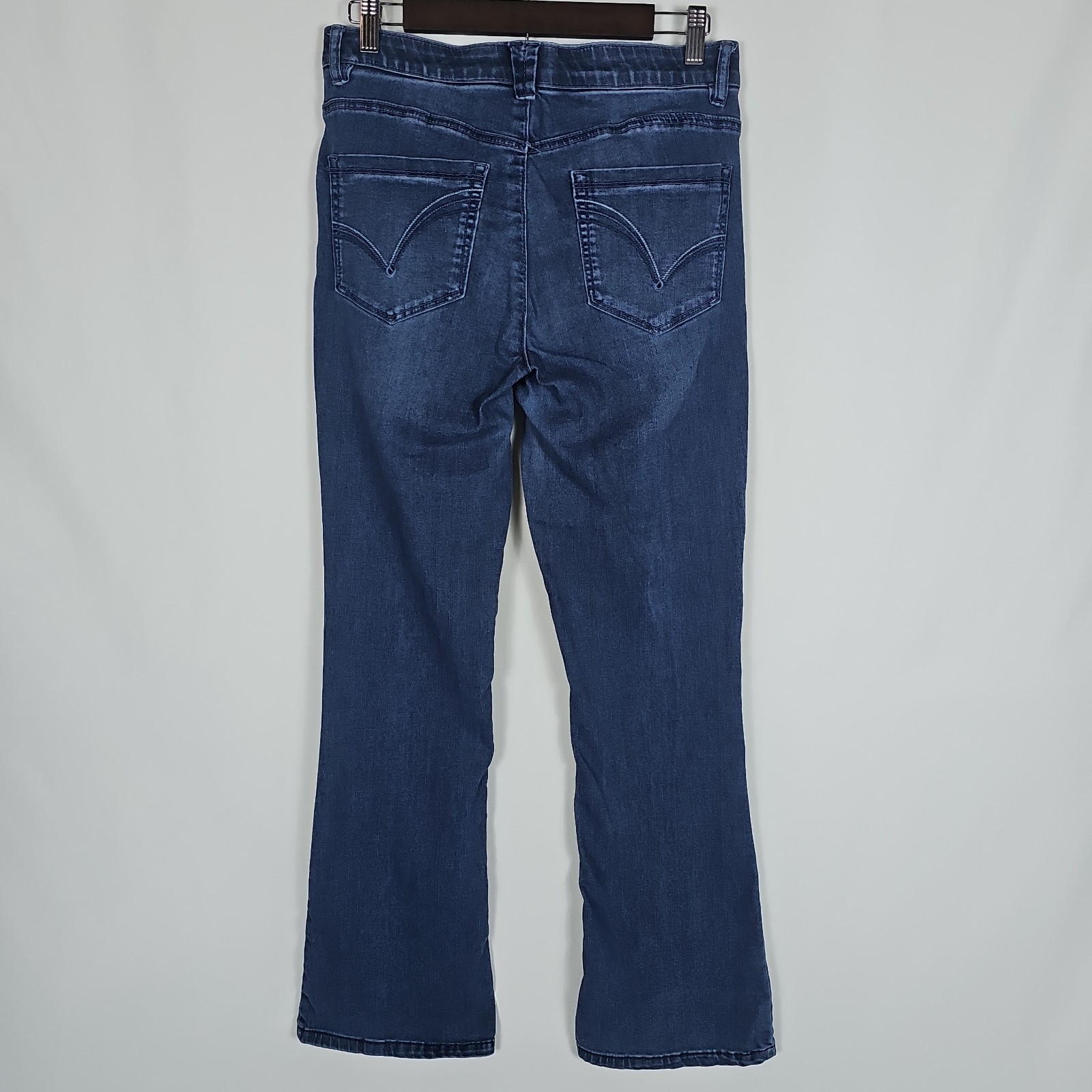 Democracy “Ab” Technology Size 8 Women’s Bootcut Jeans Classic Everyday Wear