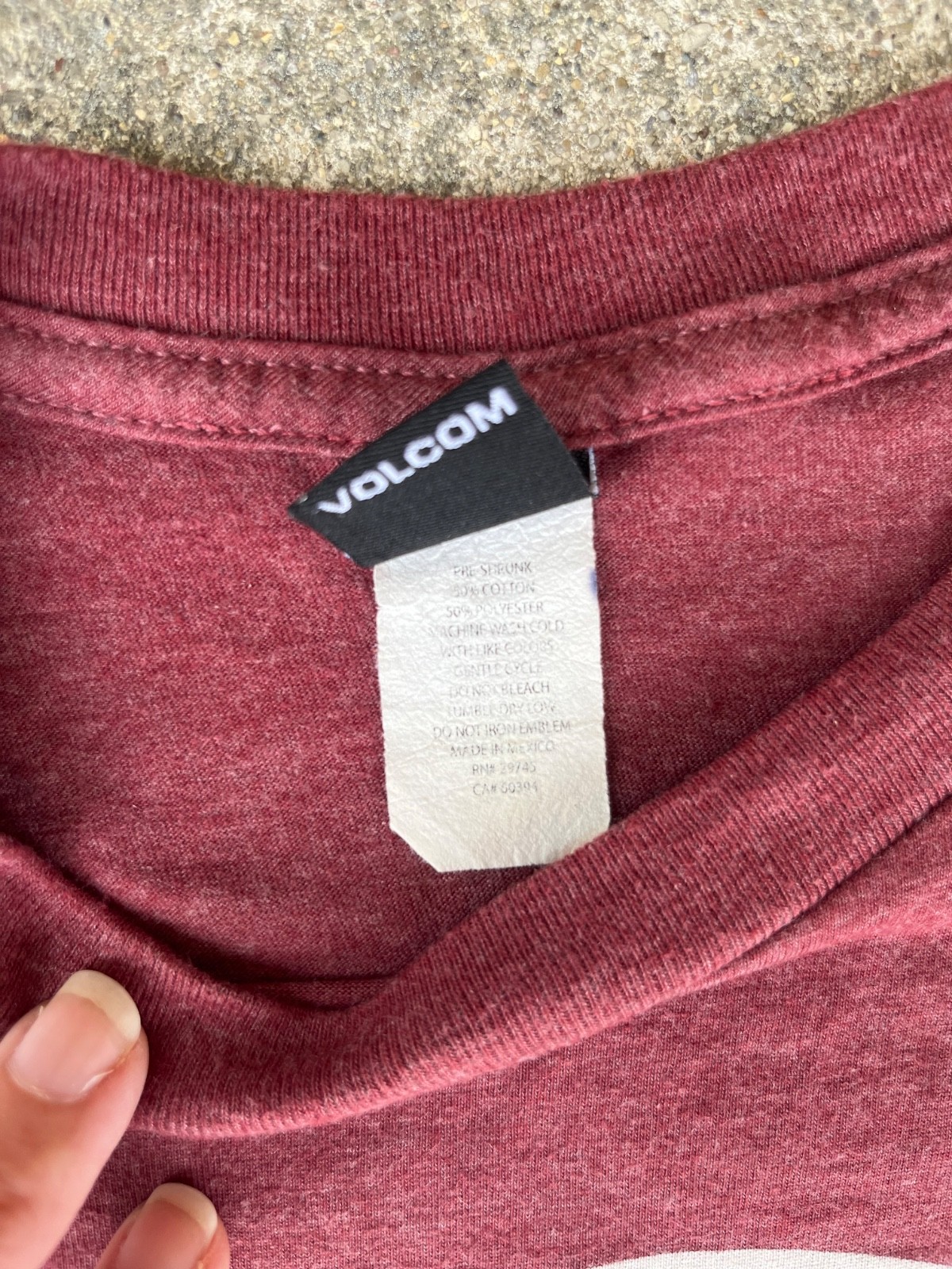 VOLCOM T-SHIRT S small Modern Fit Dark Red Burgundy Heather cotton/poly surf