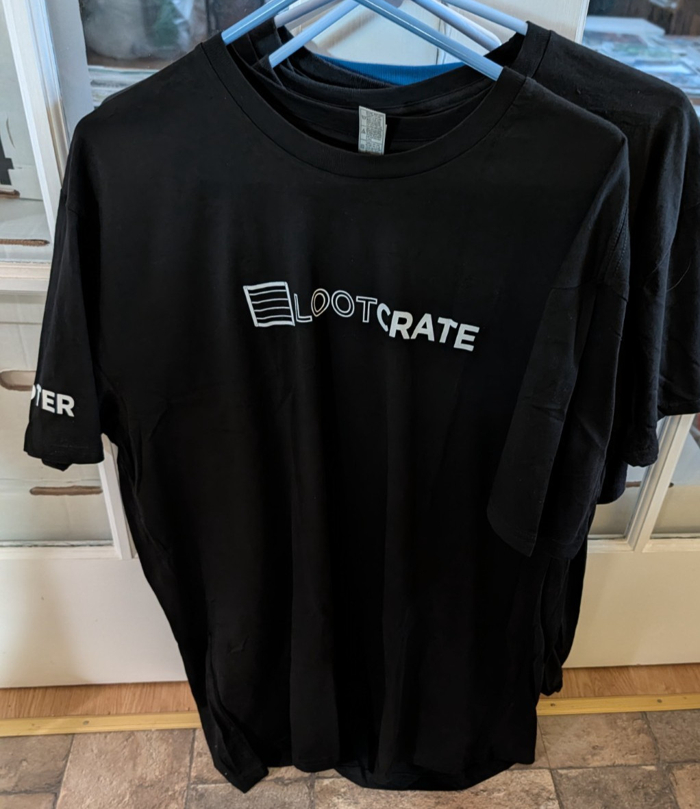 Loot Crate Logo XL Short Sleeve T-Shirt – Never Worn