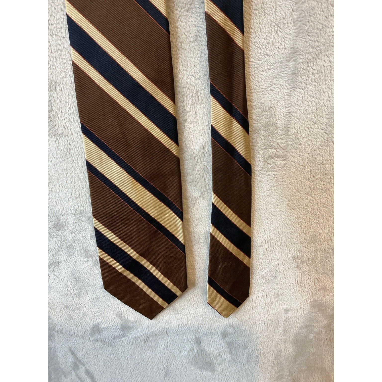Brooks Brothers Makers Vintage Striped All Silk Necktie Brown Navy Cream 3.25in