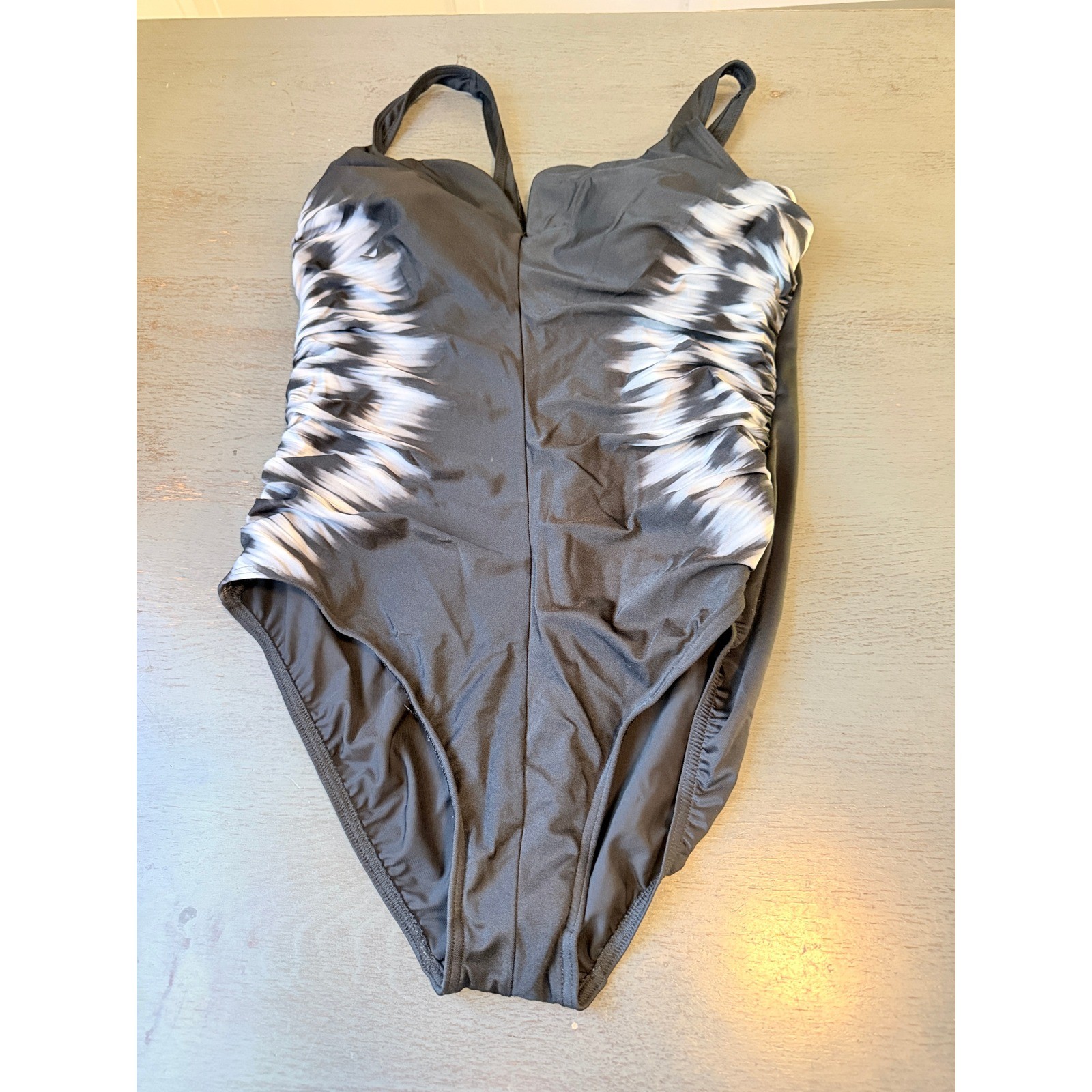 black MIRACLESUIT one piece swimsuit size see measurements