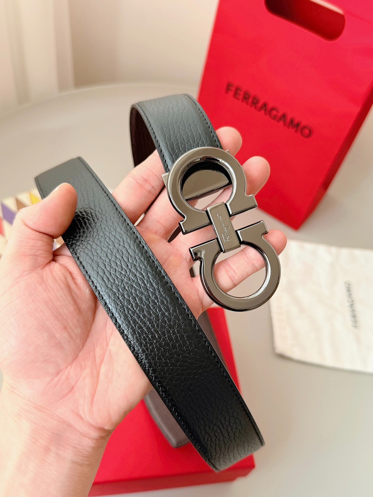 Salvatore Ferragamo Gancini Leather Belt 3.5cm Reversible Adjustable Luxury