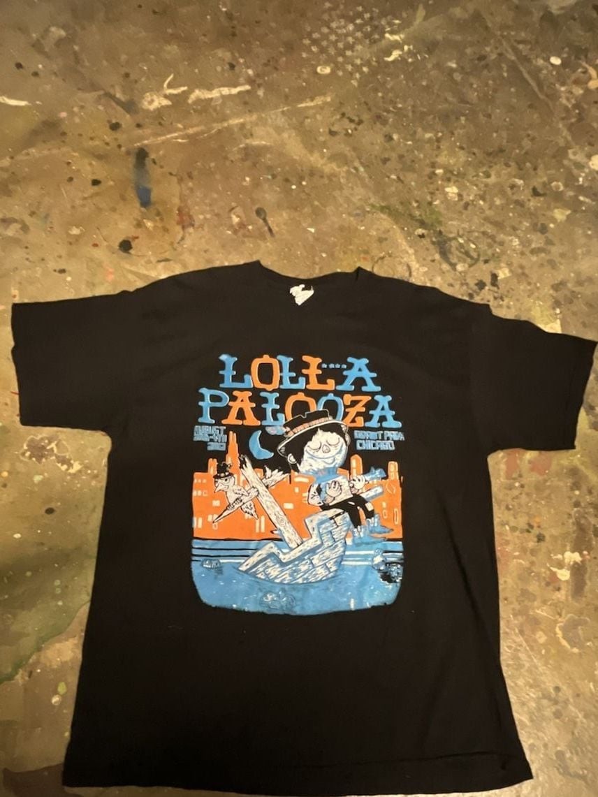 2013 Lollapalooza Chicago Music Festival Graphic Band T-Shirt