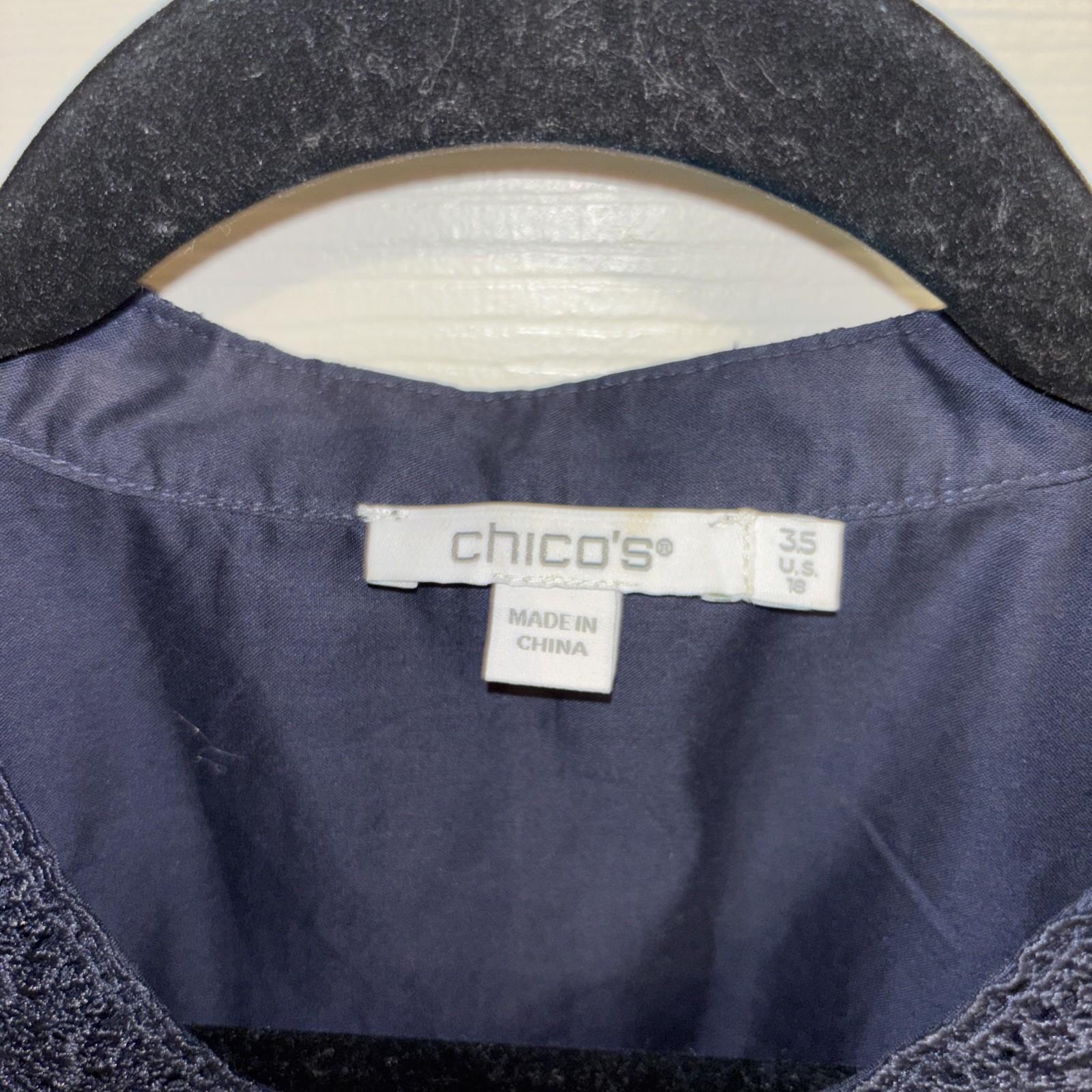 Chico’s Sz 3.5 = 18 Navy Blue Lace Trim Tunic Blouse Boho Top
