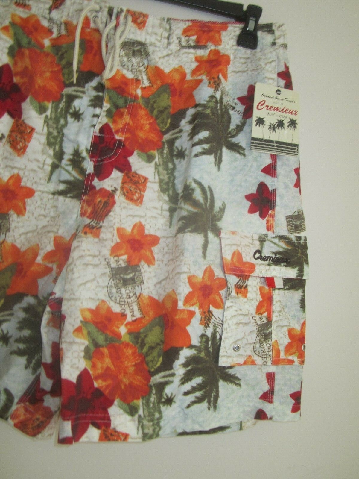 CREMIEUX BEACyHWEAR MULTI COLOR BOARDSHORTS TRUNKS SZ L NEW with TAG