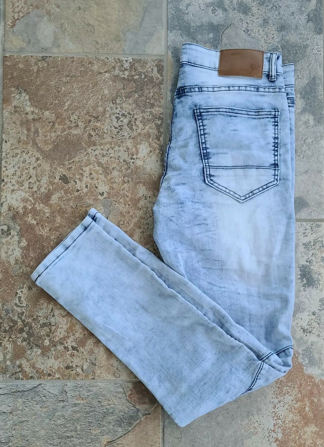 Waimea Skinny Fit Denim Jeans Men Tag Size 32×32 Actual Size 32×31 Distressed