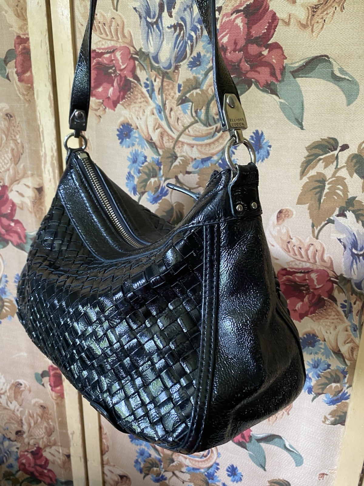 ELLIOTT LUCCA Patent Leather Woven Intrecciato Purse Shoulder Bag Medium Black