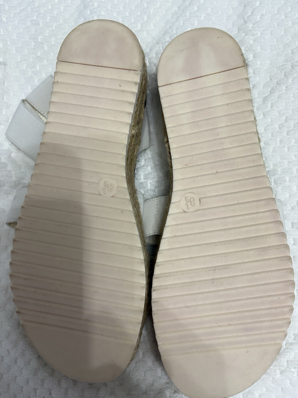 White Leather Strappy Espadrille Flat Sandals Slip On Ankle Strap Women’s 8.5