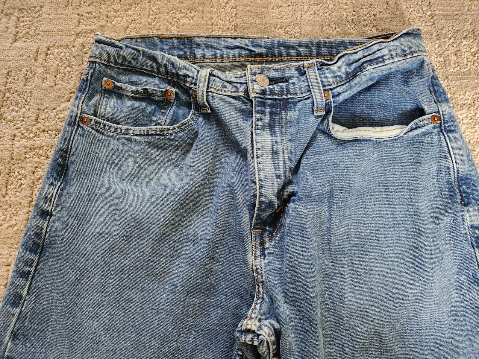 Levi’s Strauss & Co Men’s 505 Series Blue Straight Leg Denim Jeans Size: 31×32
