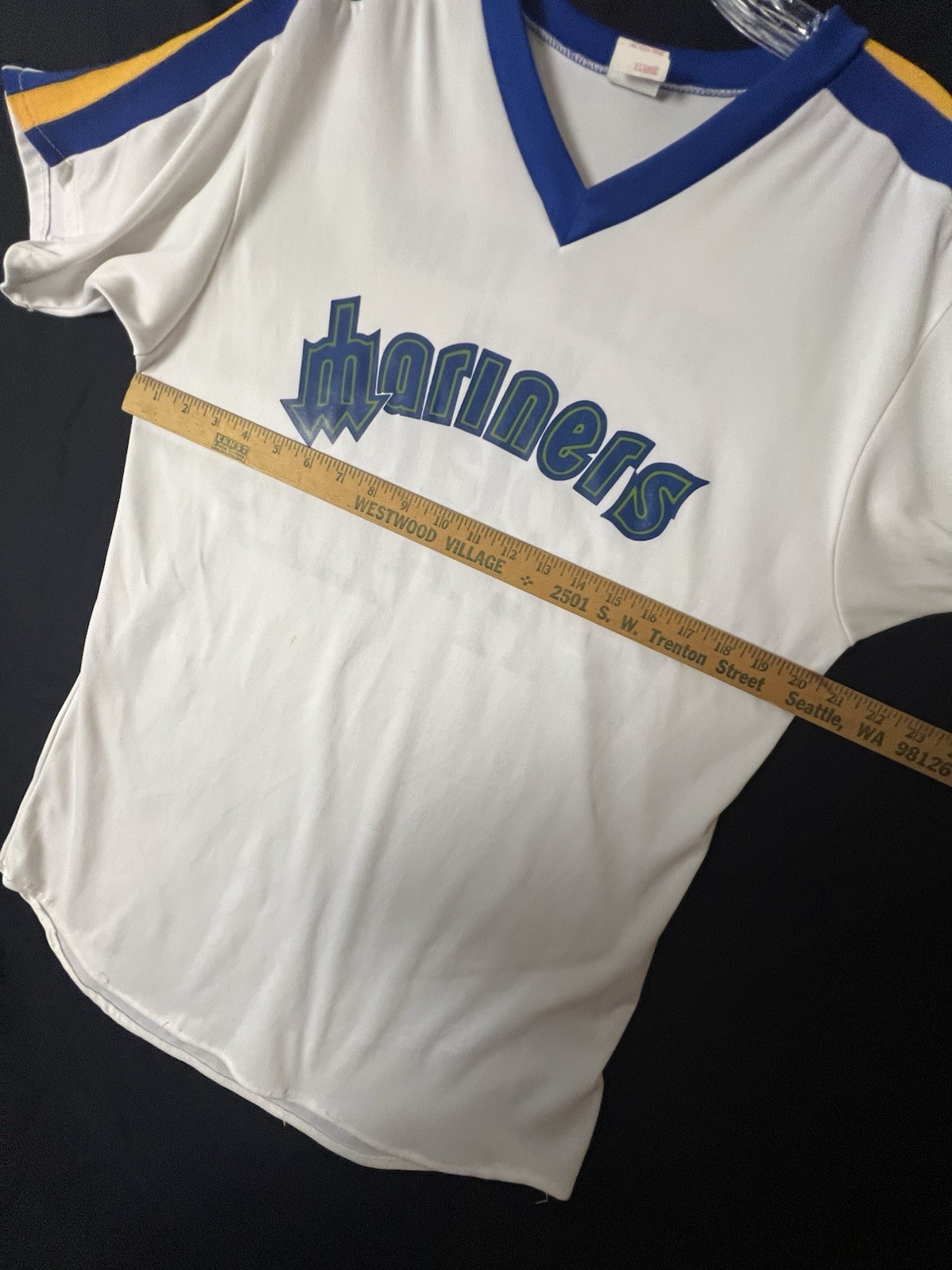 VTG Seattle Mariners Trident MLB Shirt XL “Relief Team Rolaids & Halls” Jersey