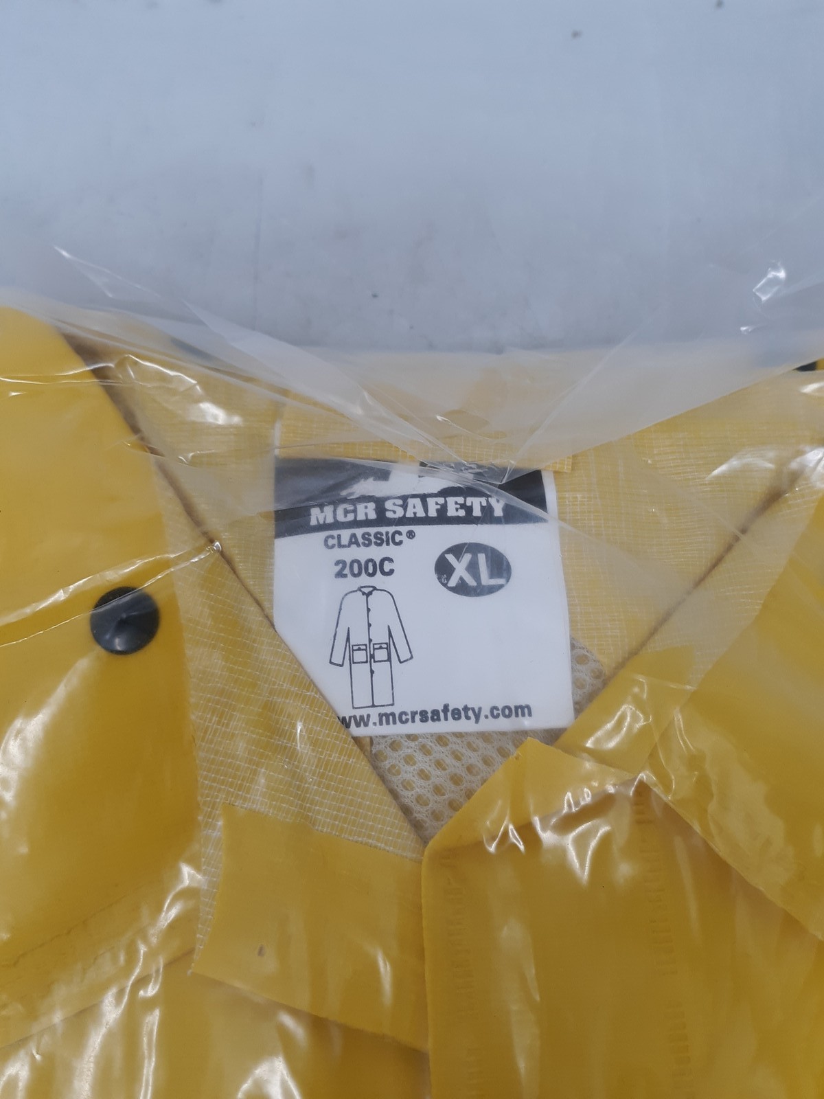 MCR Safety 200C Yellow Raincoat XL Snap Front