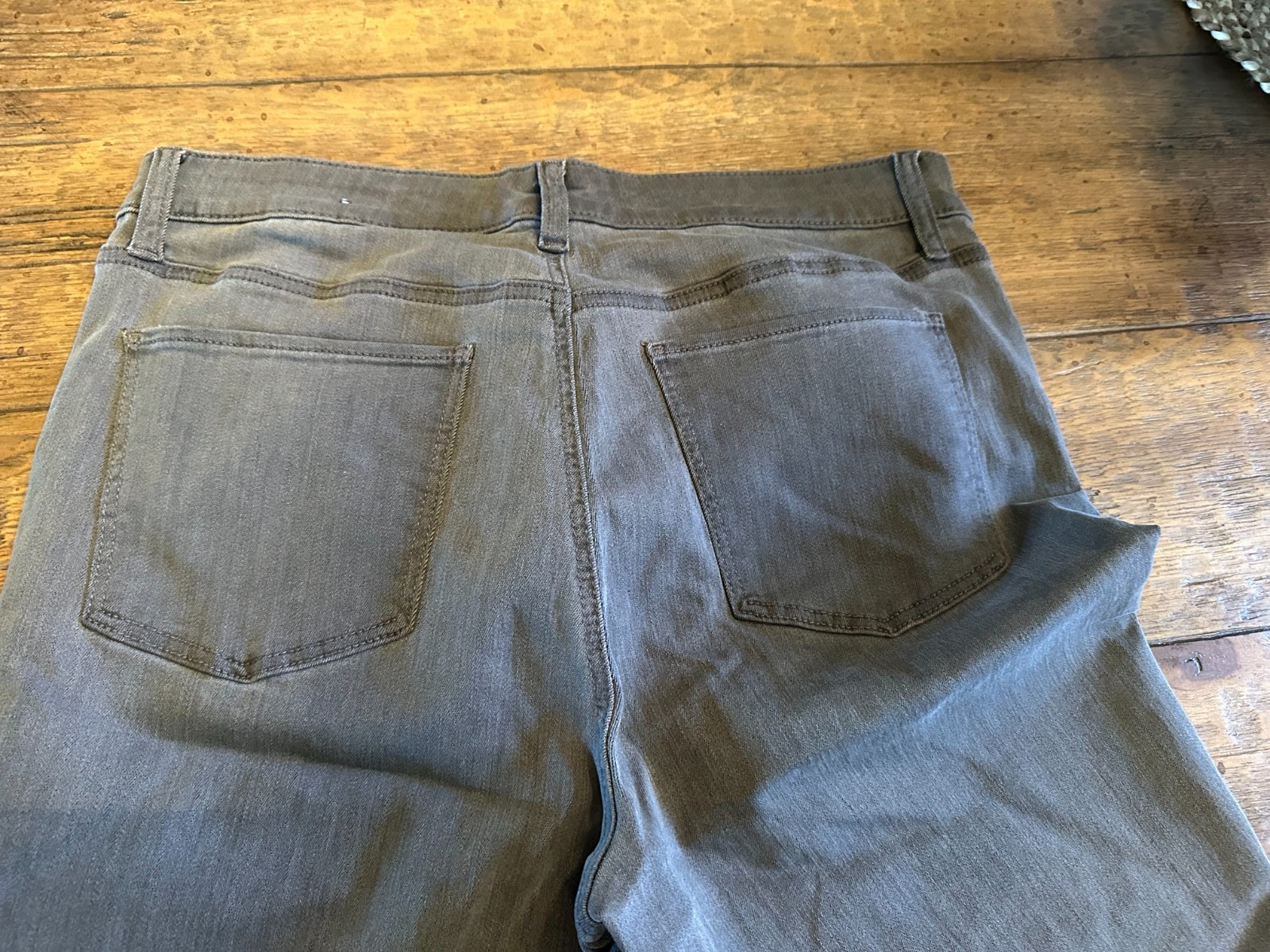 Talbots Flawless 5 Pocket Slim Ankle Jeans Women’s Size 12 Gray
