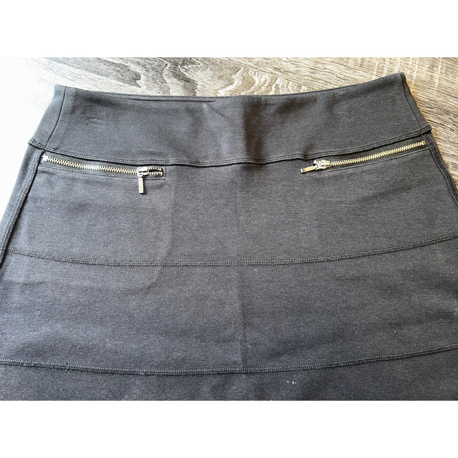 Athleta Black Mini Skirt with Zipper Detail, Ribbed Bandage Style, Versatile
