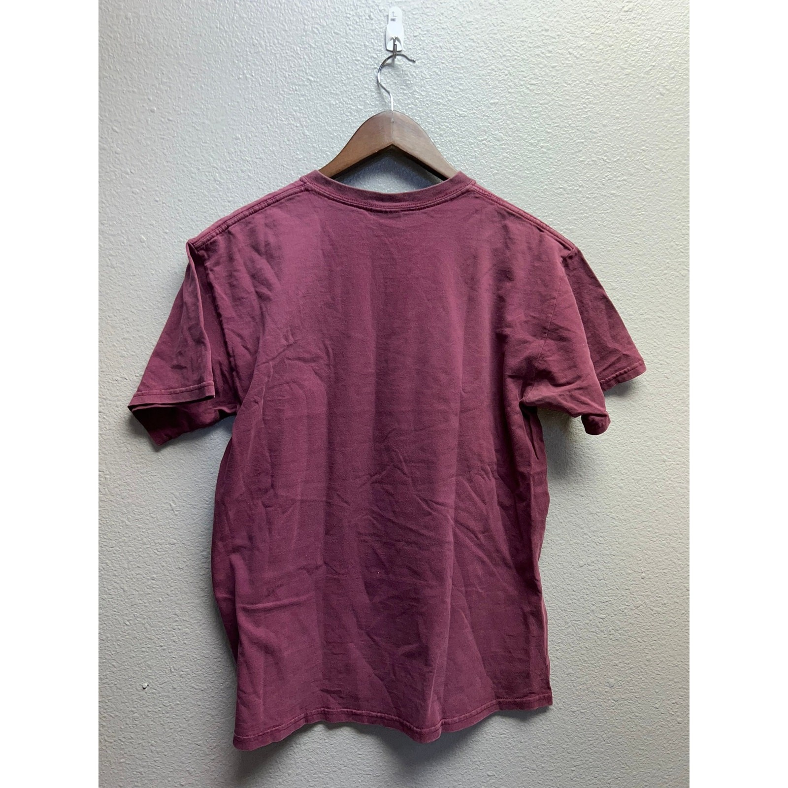 Art Club Shirt 2011 2012 Artwork School Red Graphic Tee Shirt Medium