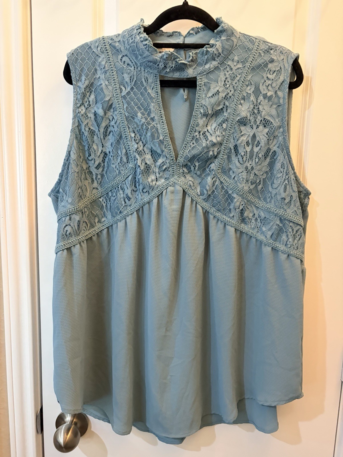 Maurices Women’s Sleeveless Blue Blouse Shirt Size XXL