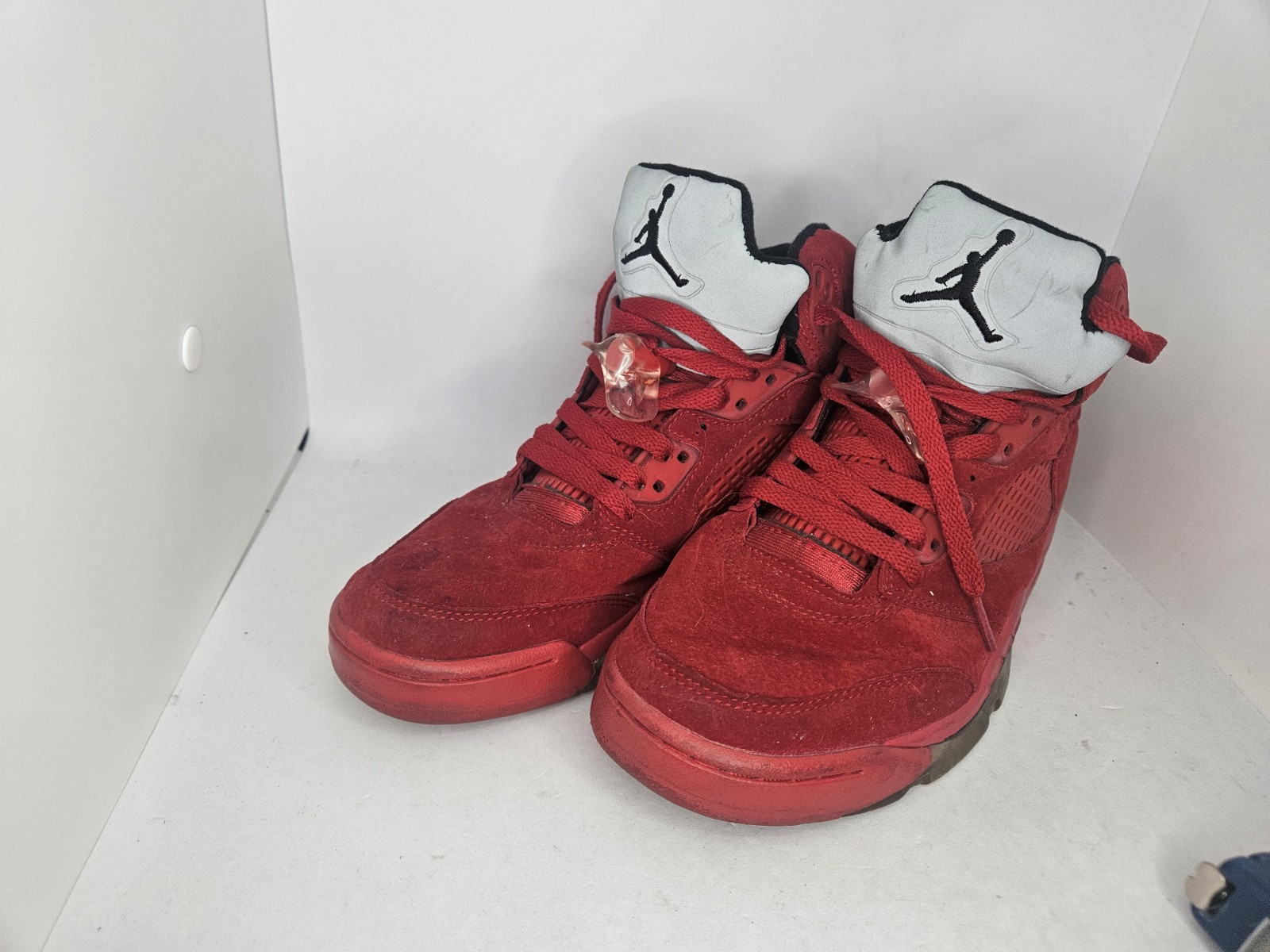 2017 Nike Air Jordan Retro 5 “Red Suede” University Red Basketball Shoes Size 8