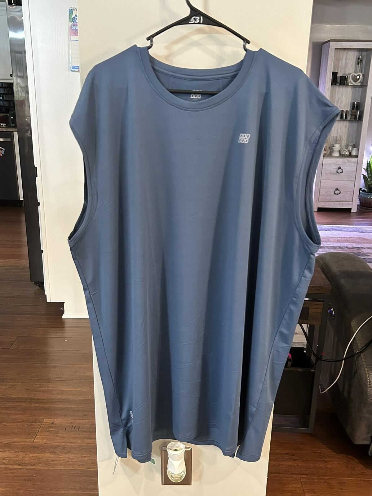 ODODOS Blue Sleeveless Athletic Shirt with Meta-Brea Fabric