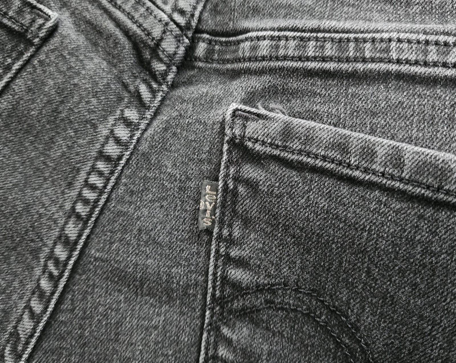 Levis 505 Jeans Womens Size 4 Straight Leg Fit 27×30 Black Denim Stretch Pants