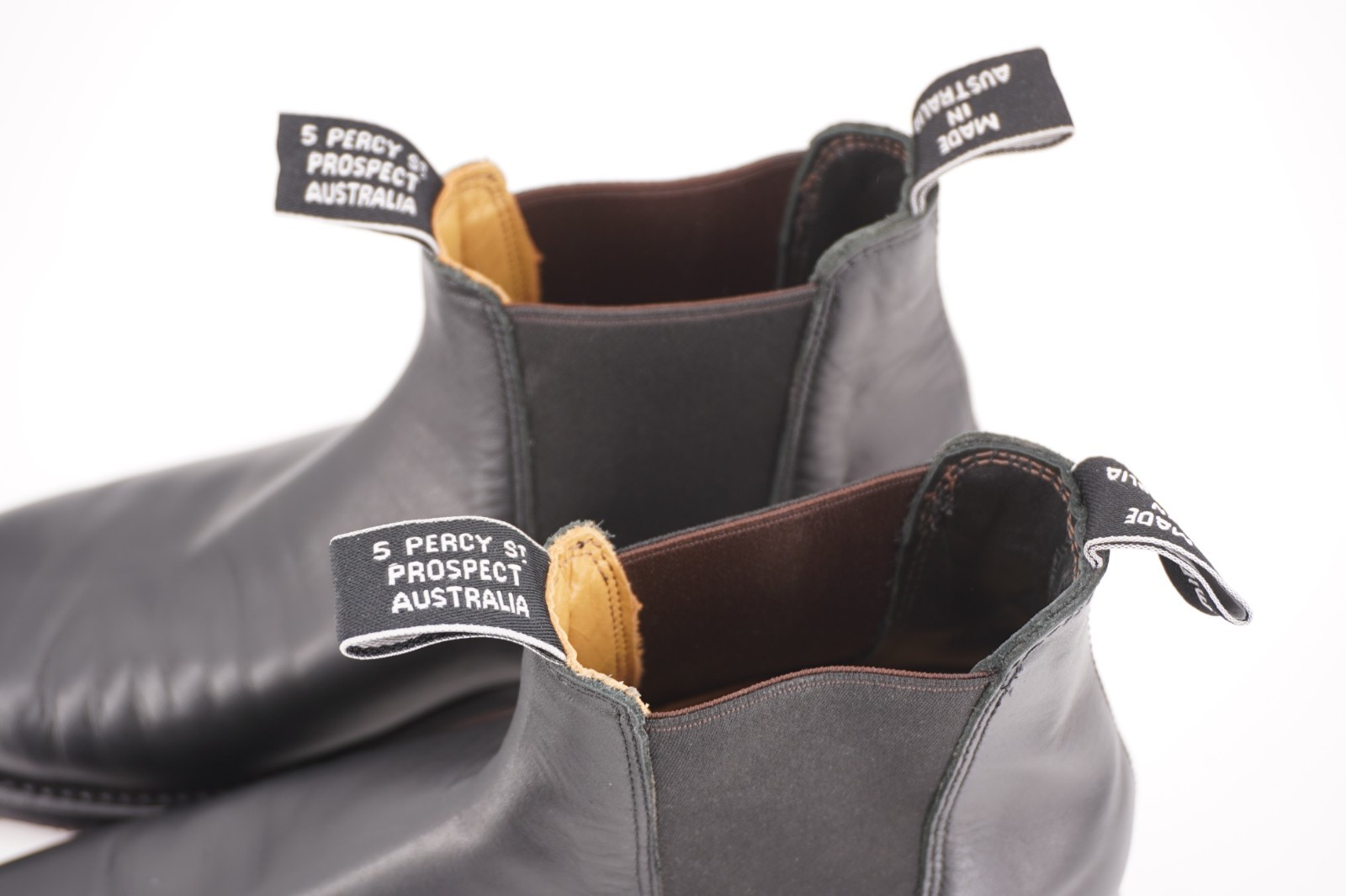 $590 | RM WILLIAMS 8 G 9 COMFORT CRAFTSMAN CHELSEA BOOT BLACK LEATHER