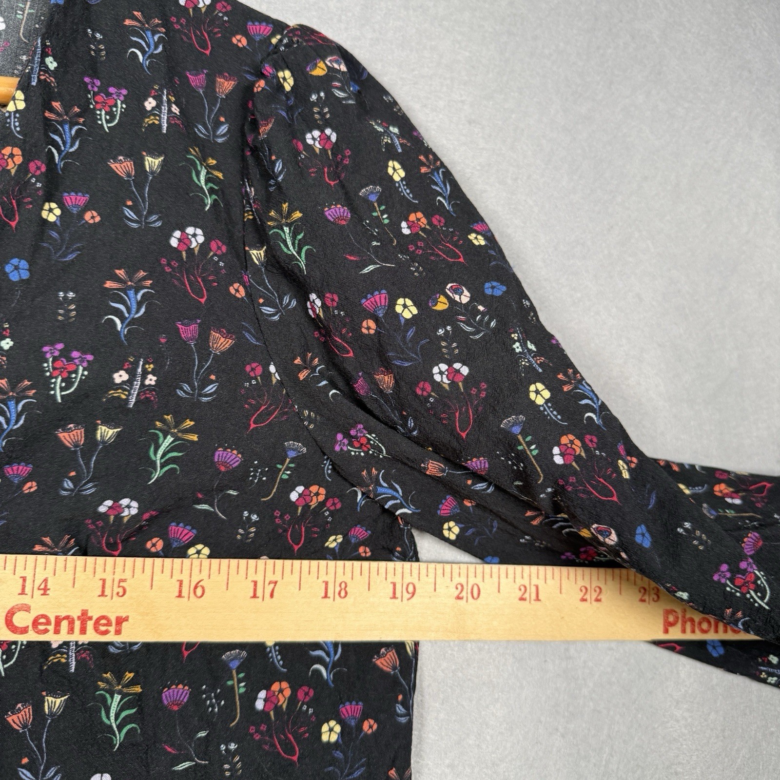 Marine Layer Stacy Floral Top Peasant Boho Cottage Dark Fairy Black Flowers Sz M