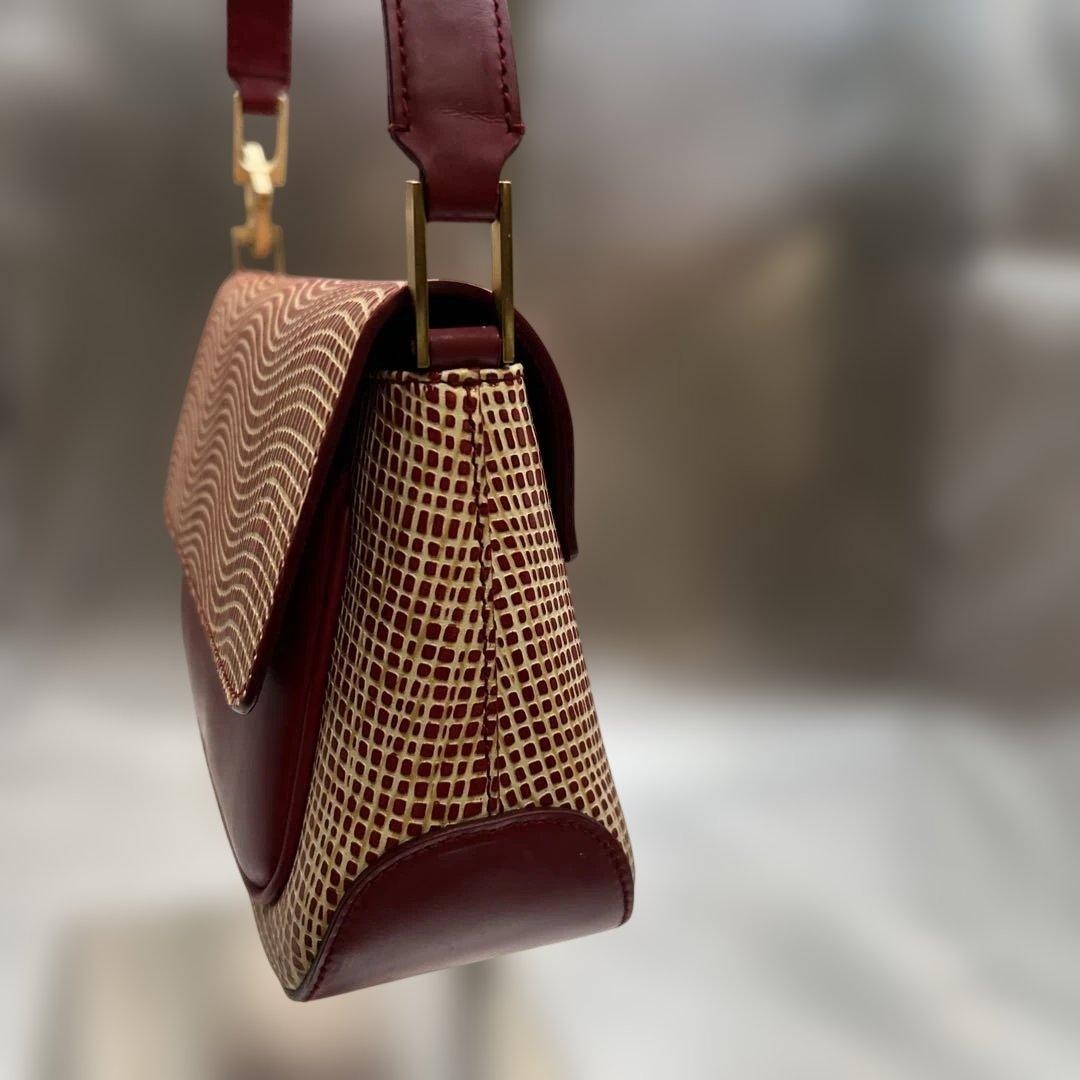 Salvatore Ferragamo Gancini Shoulder Bag Beige Red Leather 9.3in x 5.5in x 2.8in