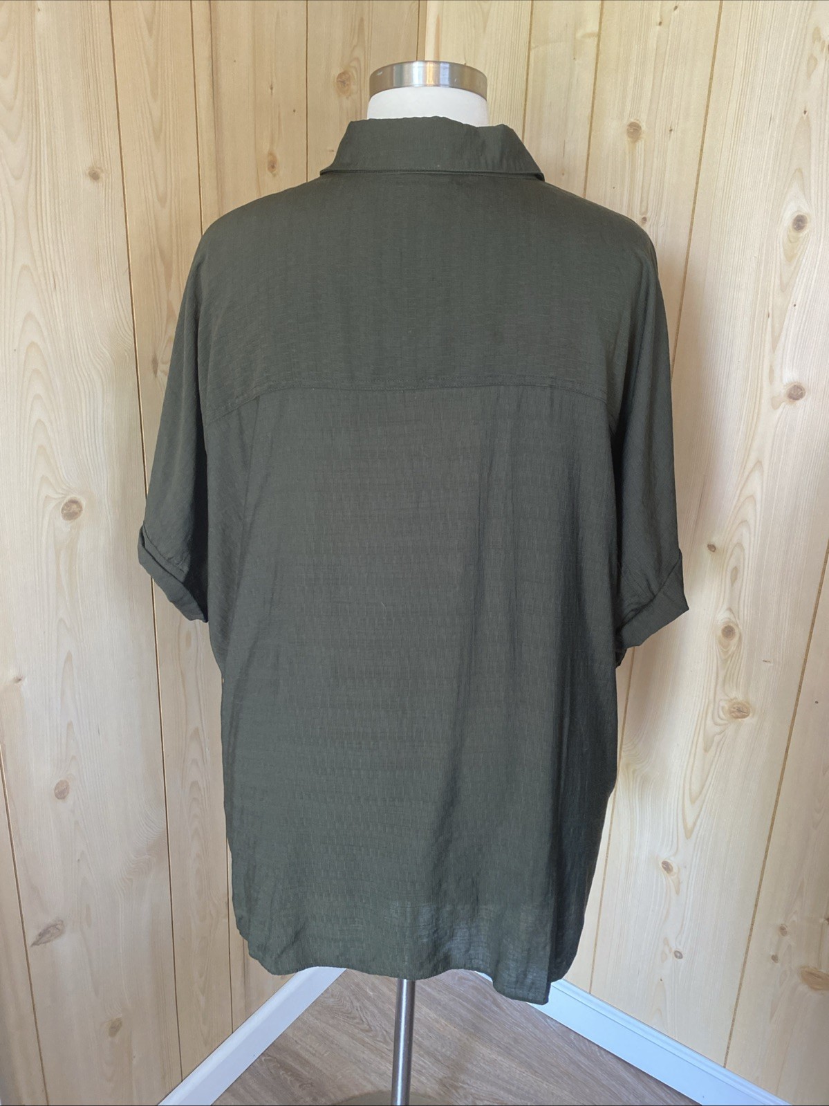 City Chic Olive Green Lightweight Button Blouse Tie Front. XXL (24)