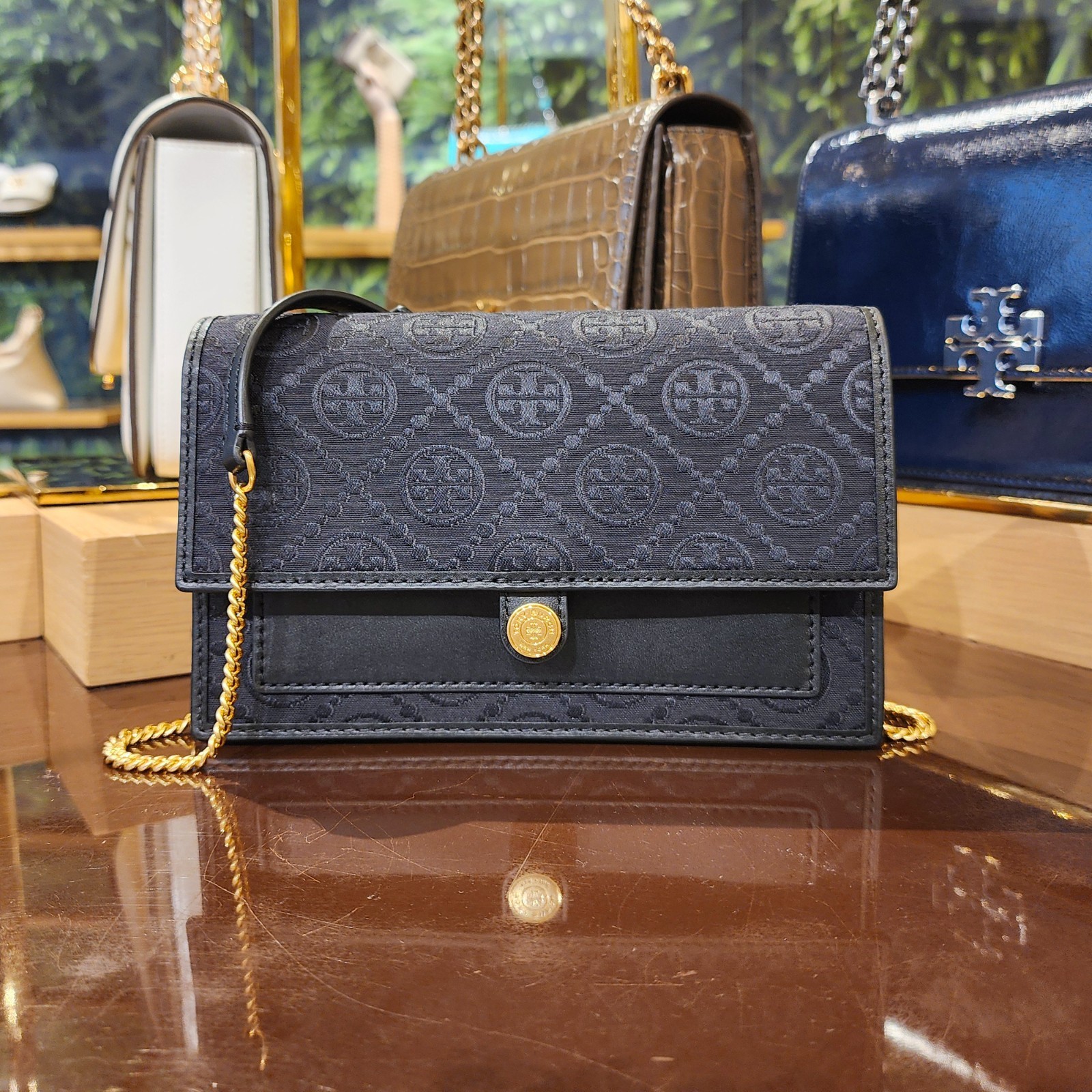 New Tory Burch T Monogram Black Jacquard Wallet Crossbody Clutch Purse 152140