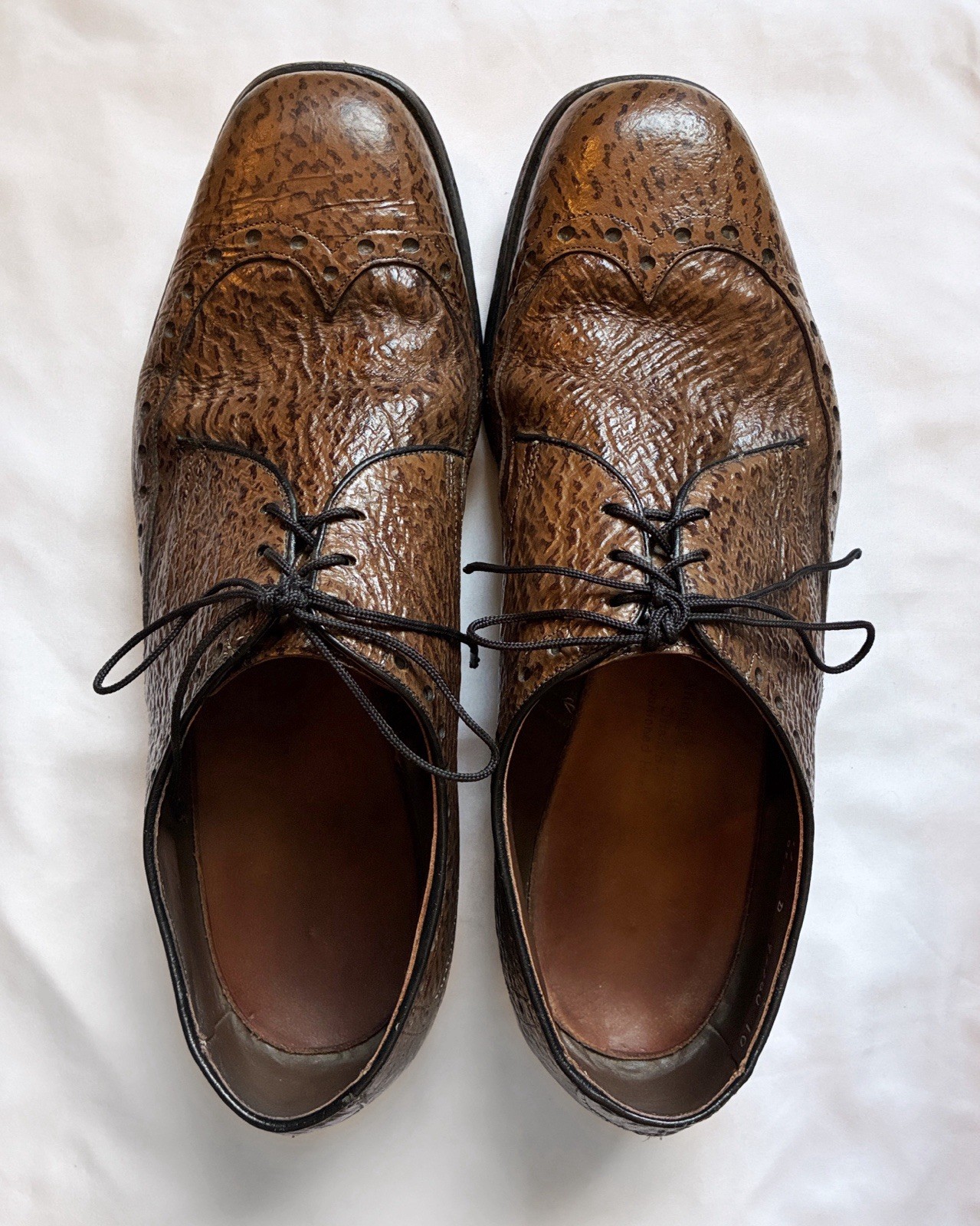 Allen Edmonds Ostendo Nassau Sharkskin Dress Shoes